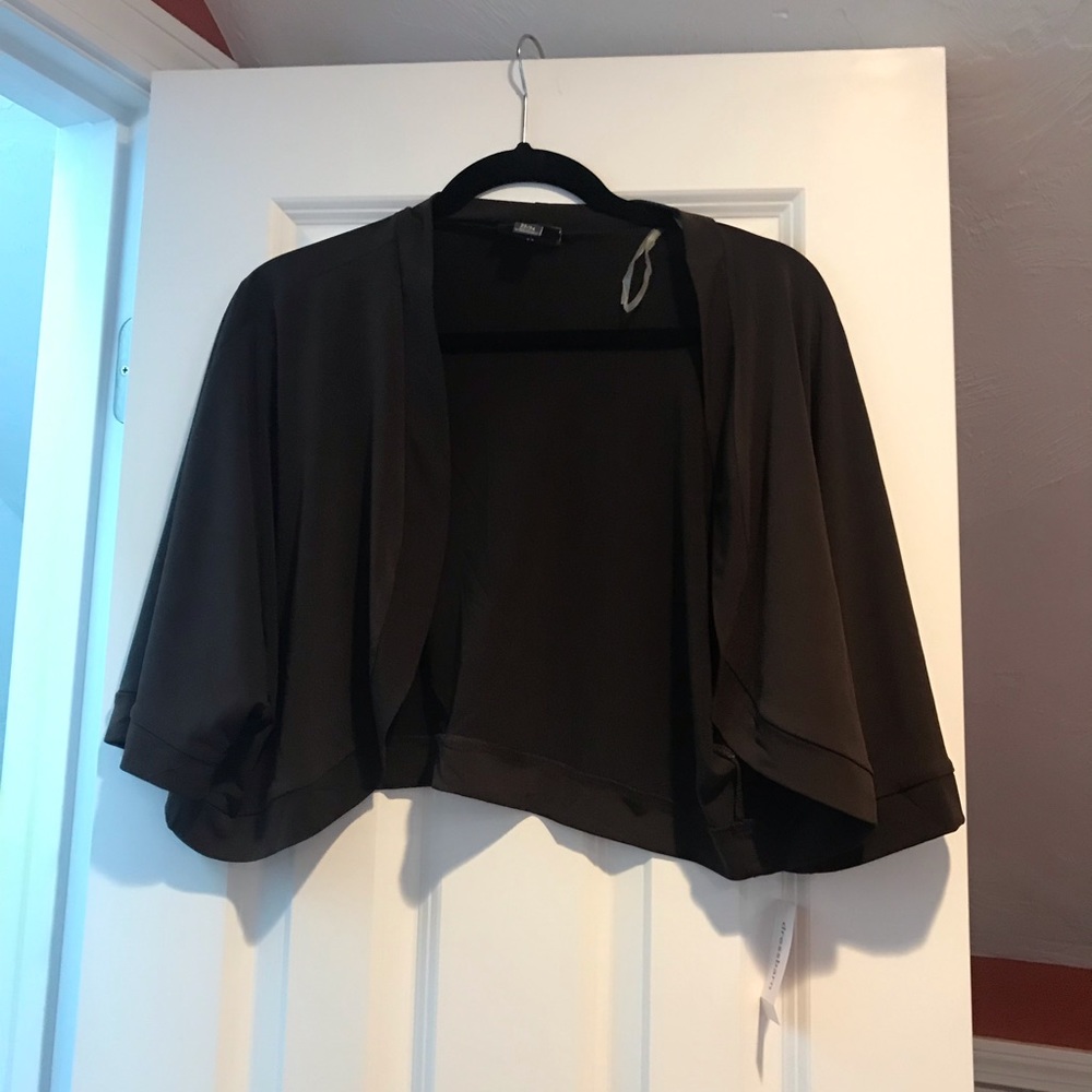 Dress barn brown shrug size 22/24